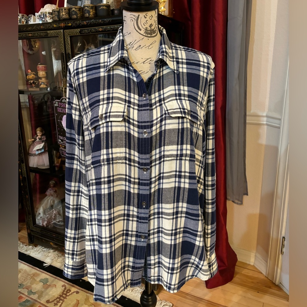 Chaps Navy Blue and White Plaid Twill Lightweight Flannel
